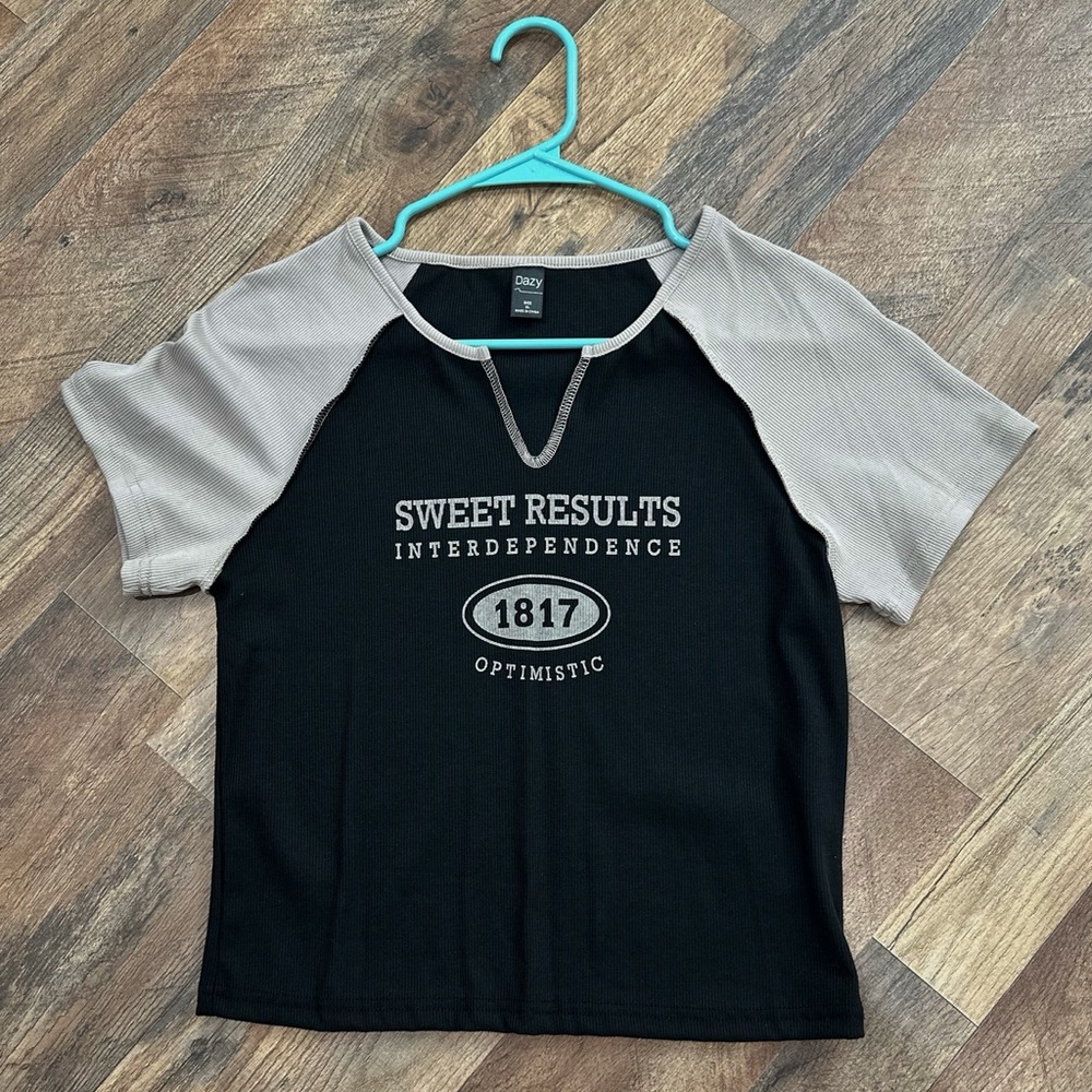 Graphic crop top